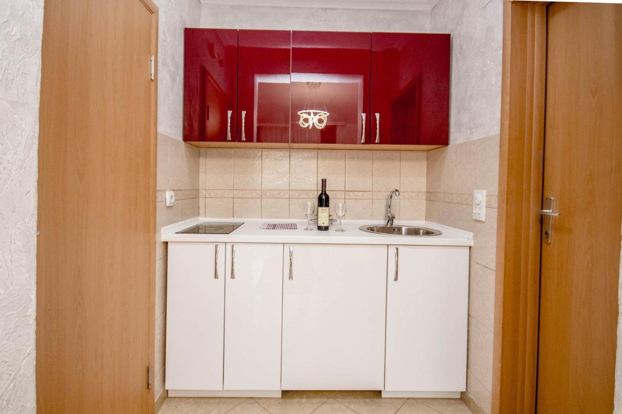 Ani Apartmani Dobra Voda Exteriér fotografie