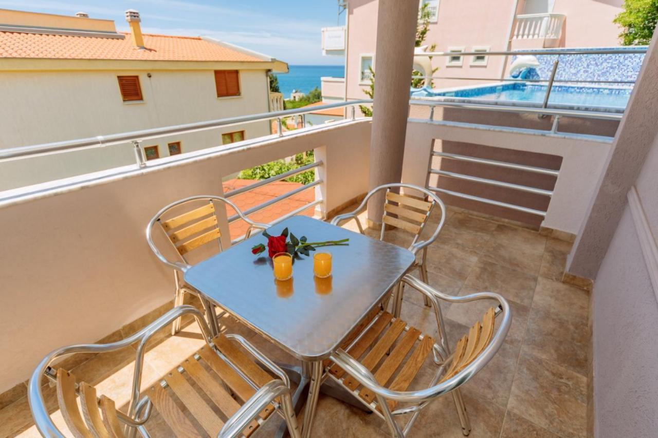 Ani Apartmani Dobra Voda Exteriér fotografie